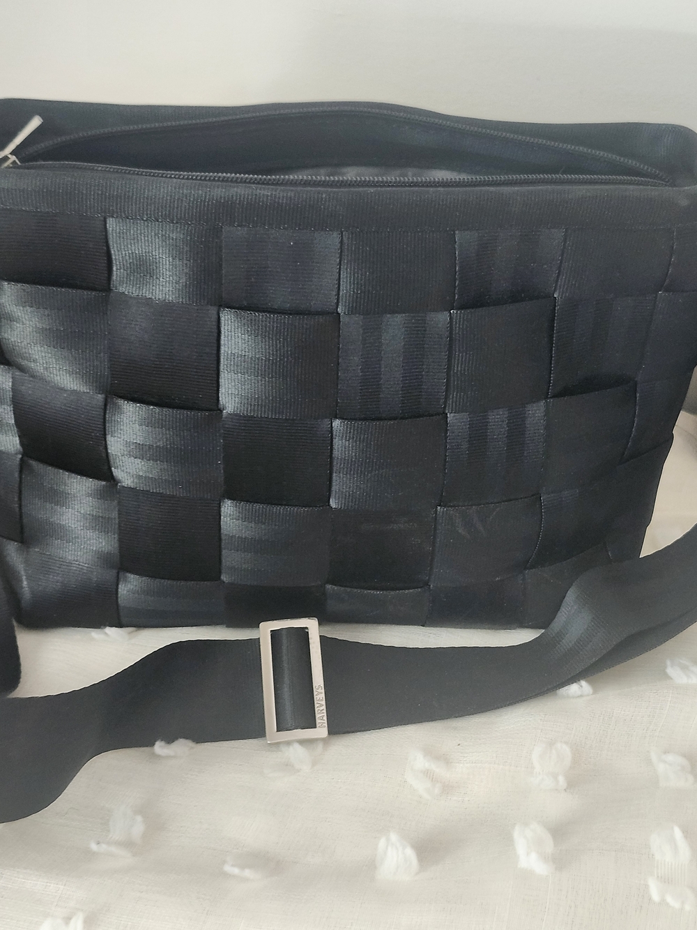 Harvey's Original Seatbelt Black Woven Messenger Bag. 